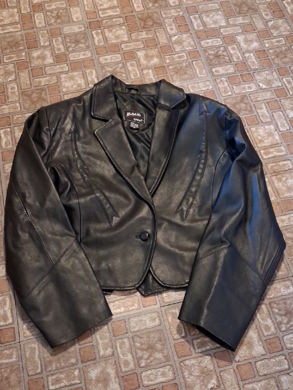 Black Cropped  Leather Blazer Jacket Size Xlarge